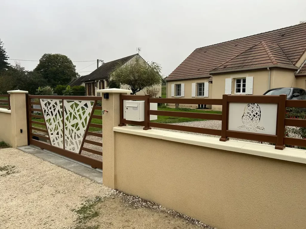Portail aluminium coulissant