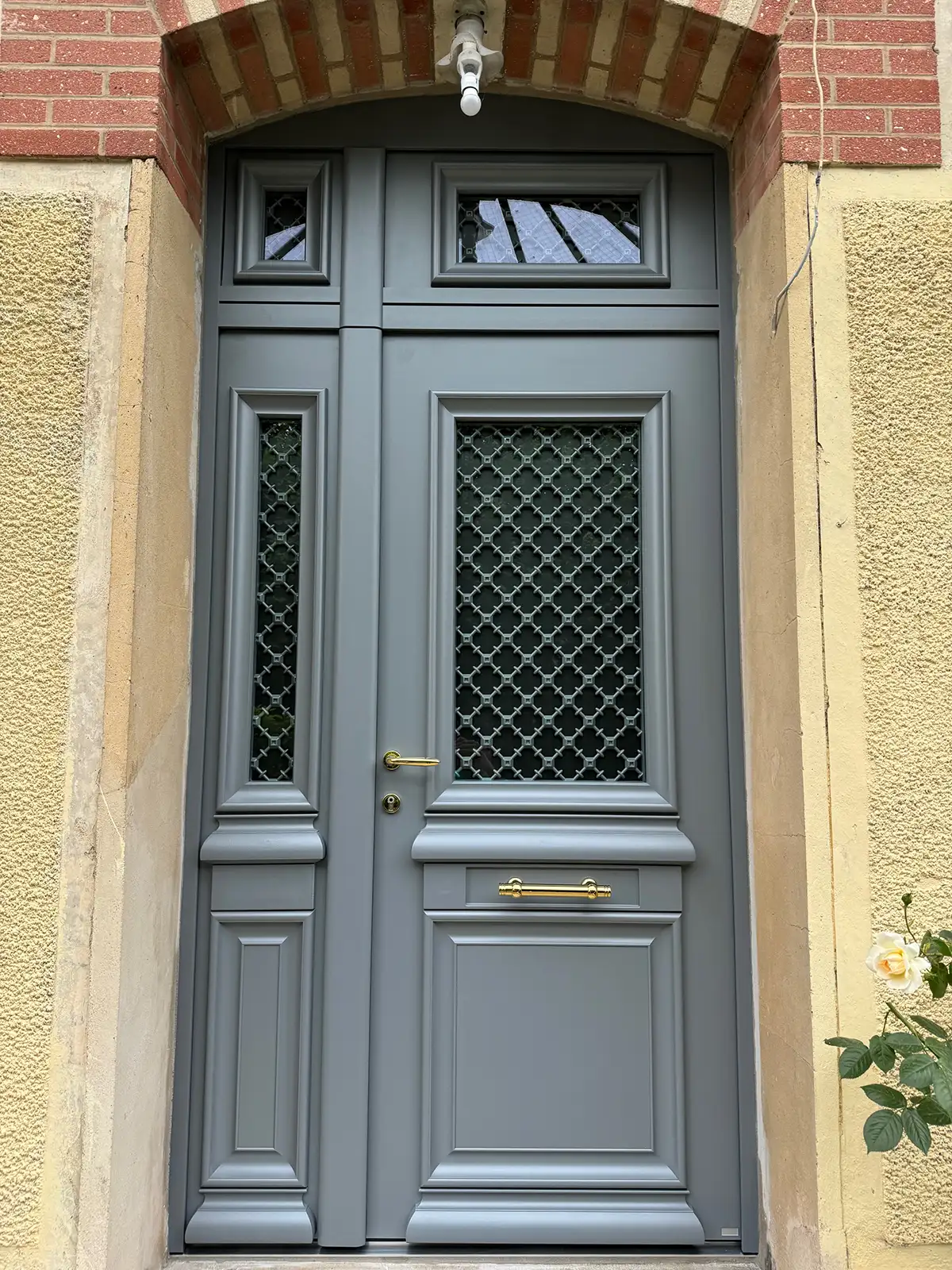 Porte d'entrée aluminium